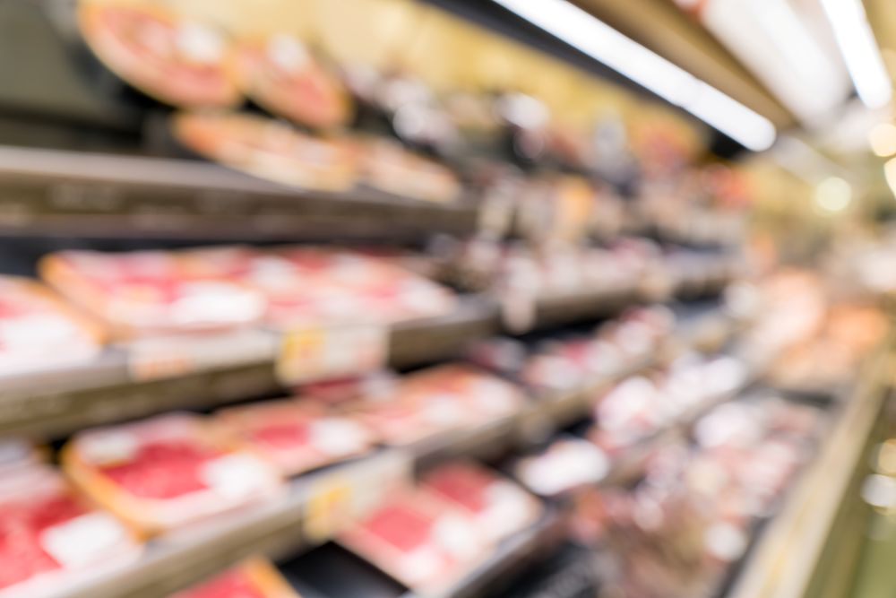 精肉加工の働く場所はどこ？スーパー・工場・専門店の違い